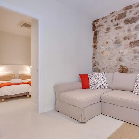 Flateli Rambla De La Llibertat 2 * Girona